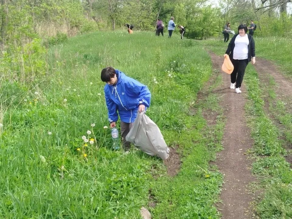 В Г. ПЕТРОВСКОЕ И ПГТ. ШТЕРОВКА ПРОВЕЛИ ОЧИСТКУ БЕРЕГОВ ВОДНЫХ ОБЪЕКТОВ В Г. ПЕТРОВСКОЕ И ПГТ. ШТЕРОВКА ПРОВЕЛИ ОЧИСТКУ БЕРЕГОВ ВОДНЫХ ОБЪЕКТОВ