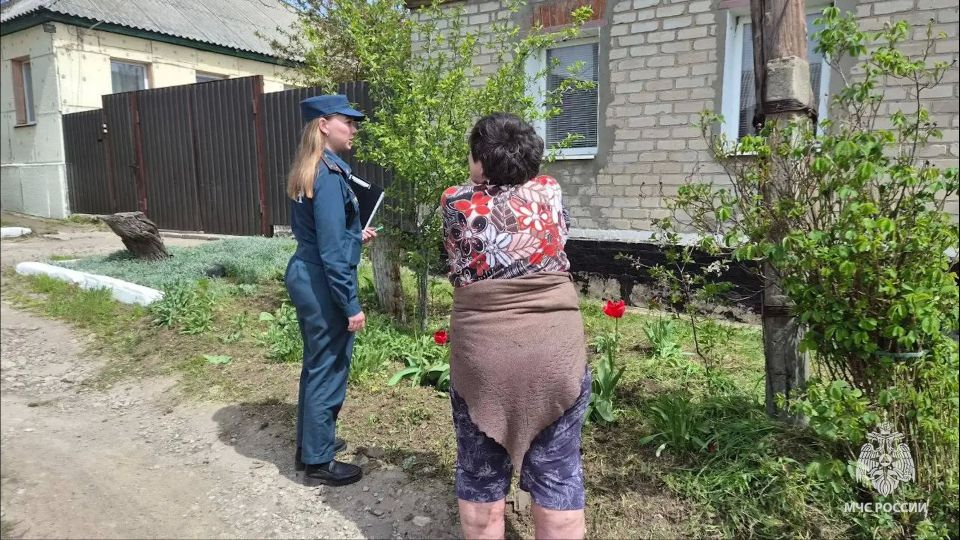 Луганчанам напомнили о требованиях безопасности во время особого противопожарного режима Луганчанам напомнили о требованиях безопасности во время особого противопожарного режима