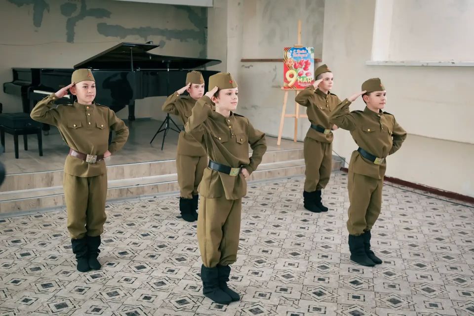 Встреча с участником СВО в детской школе искусств