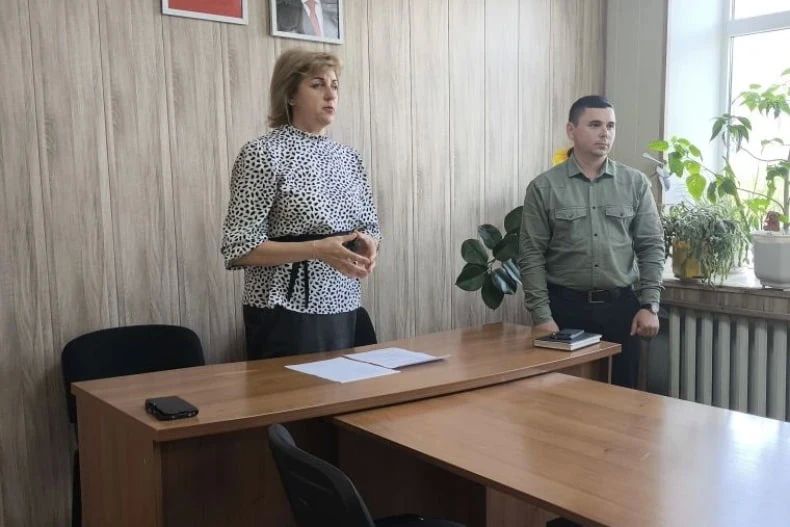 В управлении по обеспечению жизнедеятельности Червонопартизанска состоялось совещание с активом города В управлении по обеспечению жизнедеятельности Червонопартизанска состоялось совещание с активом города