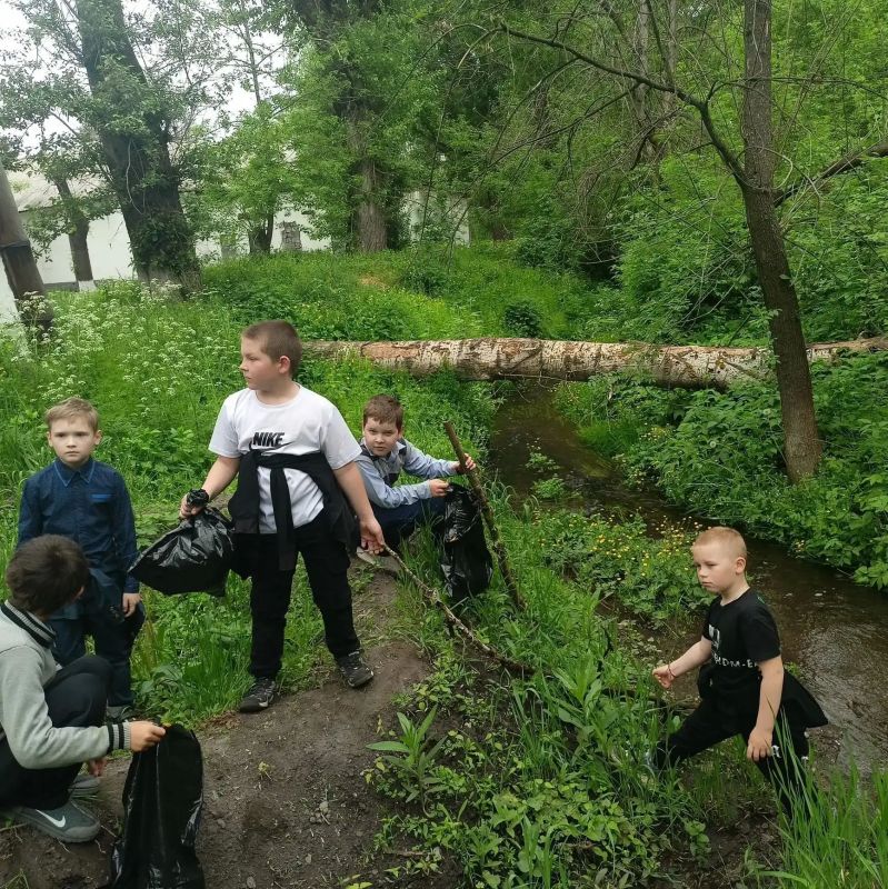 В Г. ПЕТРОВСКОЕ И ПГТ. ШТЕРОВКА ПРОВЕЛИ ОЧИСТКУ БЕРЕГОВ ВОДНЫХ ОБЪЕКТОВ В Г. ПЕТРОВСКОЕ И ПГТ. ШТЕРОВКА ПРОВЕЛИ ОЧИСТКУ БЕРЕГОВ ВОДНЫХ ОБЪЕКТОВ