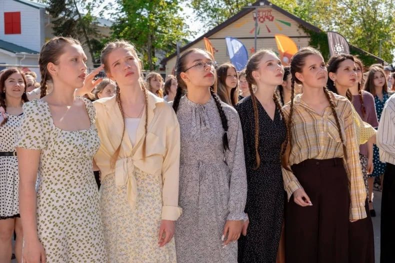 Молодежь Свердловска приняла участие в форуме «Молодая волна» Молодежь Свердловска приняла участие в форуме «Молодая волна»