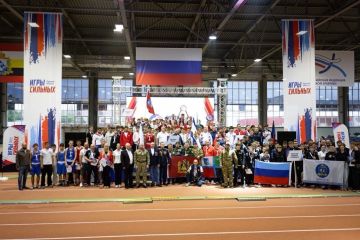 Инструктор отдела специального назначения УФСИН России по Луганской Народной Республике завоевал «серебро» на всероссийских соревнованиях «Игры сильных»