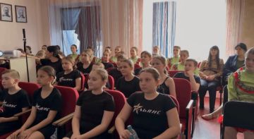 Ровеньковские хореографы познакомились с танцевальным искусством и культурными традициями народов Донбасса