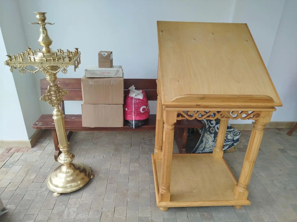 Воронежские волонтеры передали гумпомощь в монастырь ЛНР