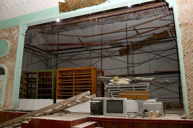 Комсомольский поселковый клуб обретает новую жизнь благодаря заботе Красноярского края Комсомольский поселковый клуб обретает новую жизнь благодаря заботе Красноярского края