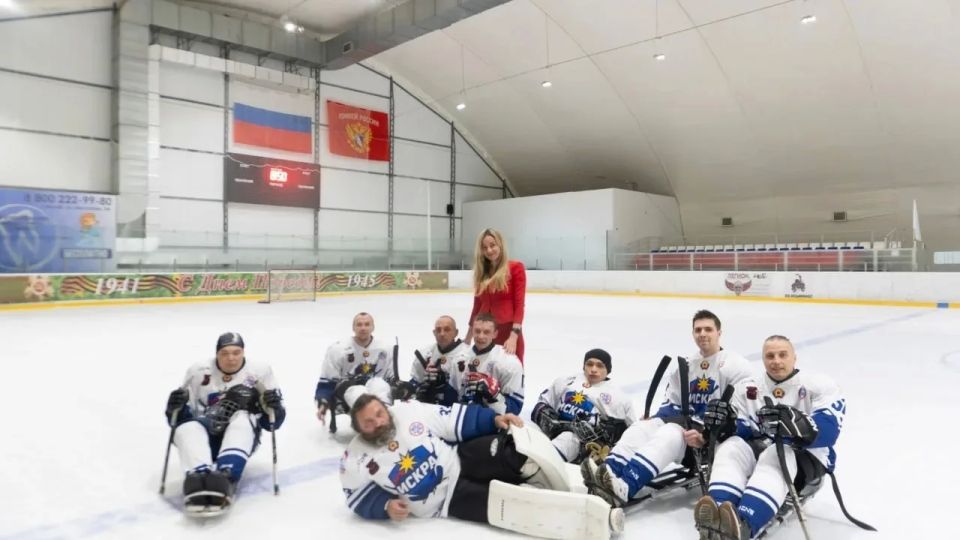 «Искра» из ЛНР завоевала бронзу на турнире «Весна Победы» в Аксае «Искра» из ЛНР завоевала бронзу на турнире «Весна Победы» в Аксае