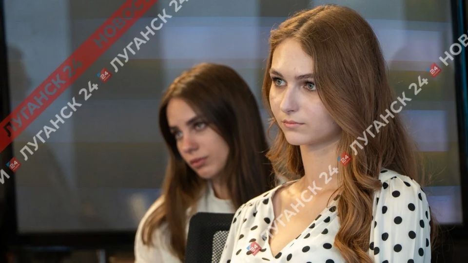 Сбережения в безопасности: сотрудники ГТРК ЛНР приняли участие во Всероссийской эстафете «Мои финансы» Сбережения в безопасности: сотрудники ГТРК ЛНР приняли участие во Всероссийской эстафете «Мои финансы»