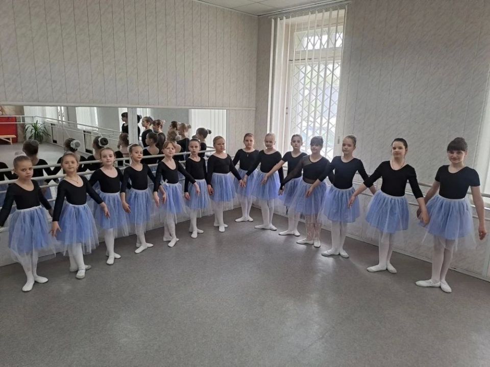 В Детской школе искусств г. Ровеньки В Детской школе искусств г. Ровеньки