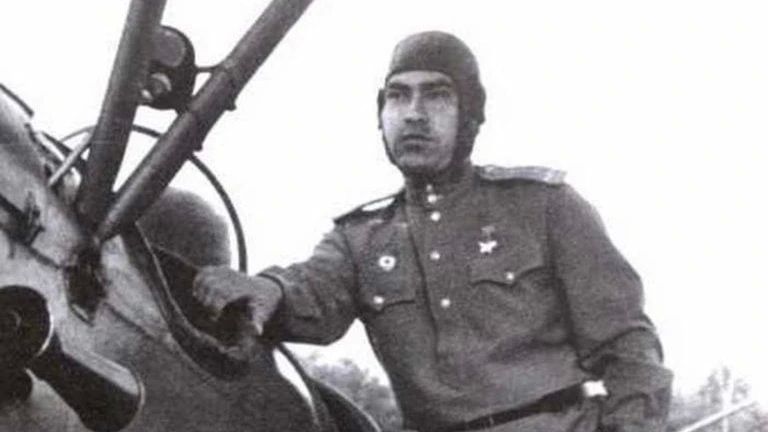 20 мая. 1942. Учрежден орден Отечественной войны двух степеней – 1-я награда, появившаяся в годы Великой Отечественной войны 20 мая. 1942. Учрежден орден Отечественной войны двух степеней – 1-я награда, появившаяся в годы Великой Отечественной войны