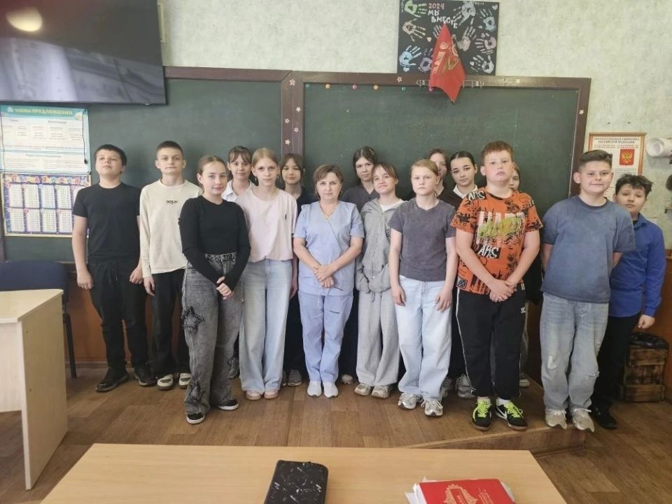 В гостях у школьников: медсестра рассказала о самом сердечном деле В гостях у школьников: медсестра рассказала о самом сердечном деле
