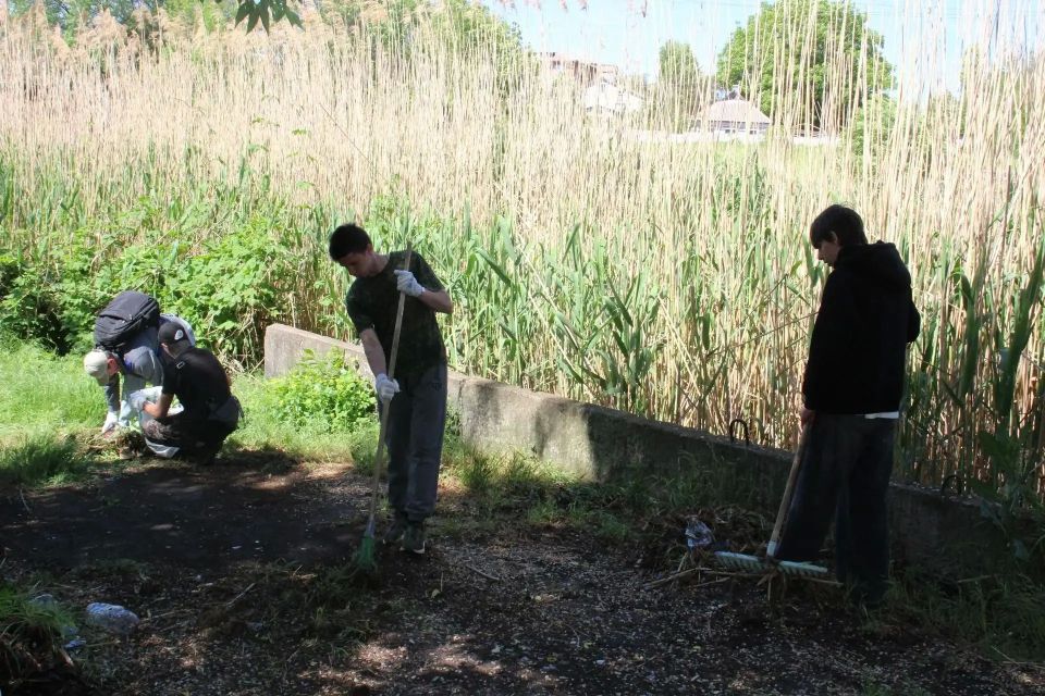 В Алчевске состоялась акция «Вода России» В Алчевске состоялась акция «Вода России»