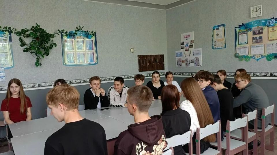Андрей Рубанцов: ВСТРЕЧА В РАМКАХ ВСЕРОССИЙСКОЙ ПРОГРАММЫ «ГОССТАРТ» ПРОШЛА В РОВЕНЬКАХ Андрей Рубанцов: ВСТРЕЧА В РАМКАХ ВСЕРОССИЙСКОЙ ПРОГРАММЫ «ГОССТАРТ» ПРОШЛА В РОВЕНЬКАХ