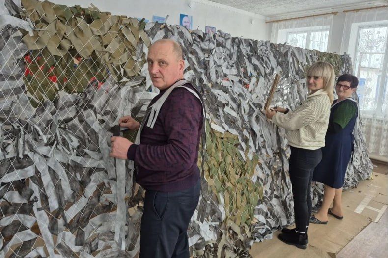 Волонтеры села Медвежанка были отмечены Благодарностями от командования 123 бригады МО РФ Волонтеры села Медвежанка были отмечены Благодарностями от командования 123 бригады МО РФ