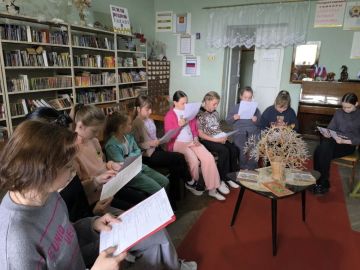 В библиотеке Дома культуры г. Вахрушево состоялось этнопутешествие для юных читателей
