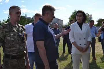 В поселке Видный прошел «Муниципальный диалог»: жители задали острые вопросы по дорогам, свету и воде