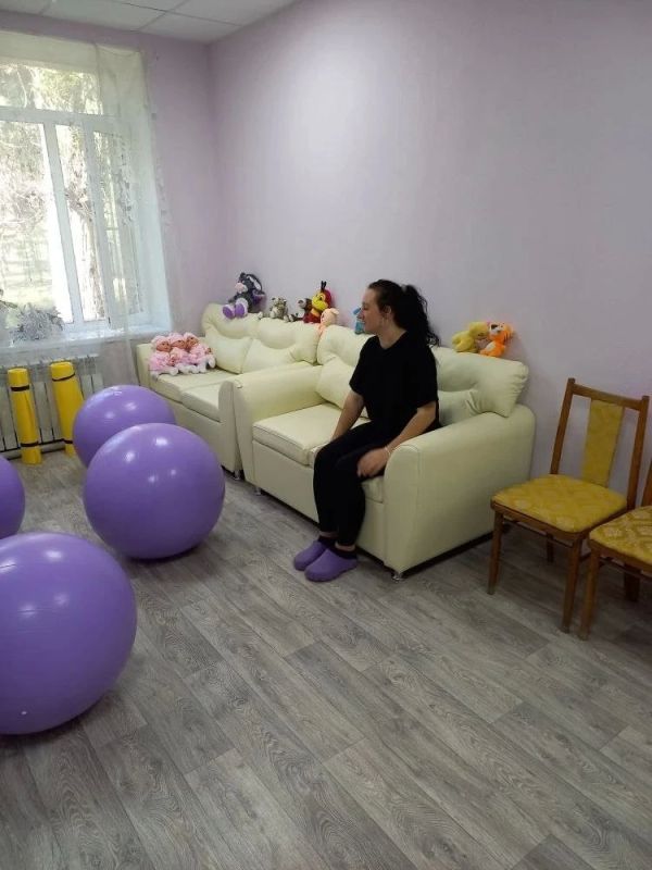 В ГБУЗ «Новоайдарская ЦРБ» ЛНР в женской консультации оформлена и открыта «Школа матерей» В ГБУЗ «Новоайдарская ЦРБ» ЛНР в женской консультации оформлена и открыта «Школа матерей»