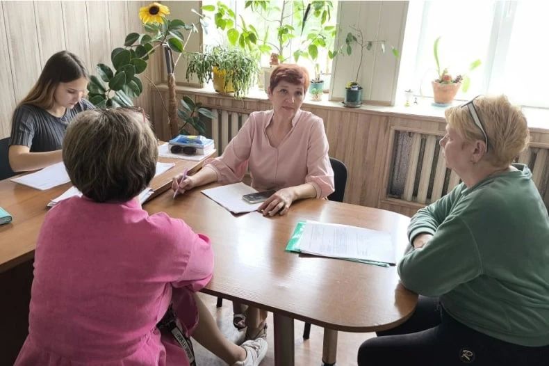 В Червонопартизанске прошел приём граждан Государственным юридическим бюро ЛНР В Червонопартизанске прошел приём граждан Государственным юридическим бюро ЛНР
