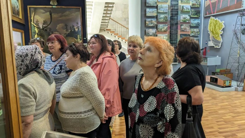 Участницы проекта «Активное долголетие» из Перевальска посетили Луганский краеведческий музей Участницы проекта «Активное долголетие» из Перевальска посетили Луганский краеведческий музей