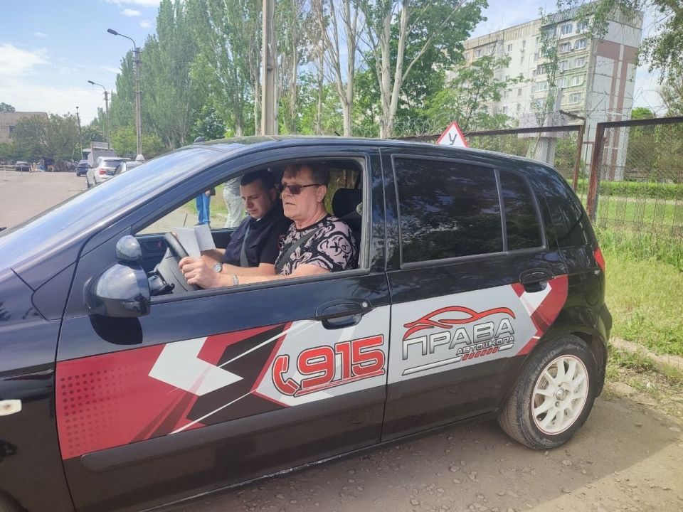 Свобода движения: ветераны СВО в ЛНР получили водительские права! Свобода движения: ветераны СВО в ЛНР получили водительские права!