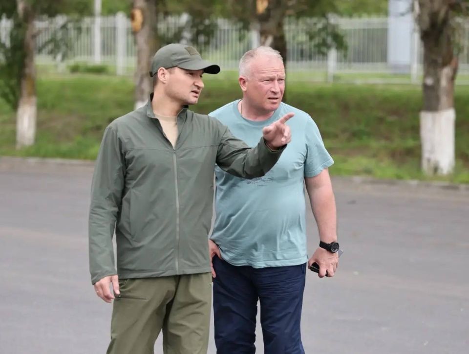 Благодаря поддержке агрохолдинга «Чистополье» и лично председателя совета директоров Альберта Хуснуллина в Лисичанск доставлен большой объём детского питания и средств гигиены для детей и взрослых