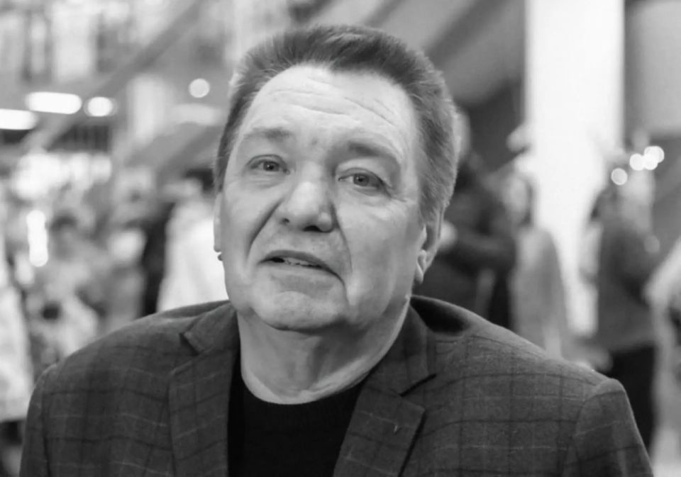 После тяжелой продолжительной болезни ушел из жизни Дмитрий Тимофеевич Касьян - директор «Луганского государственного цирка», заслуженный деятель искусств Российской Федерации