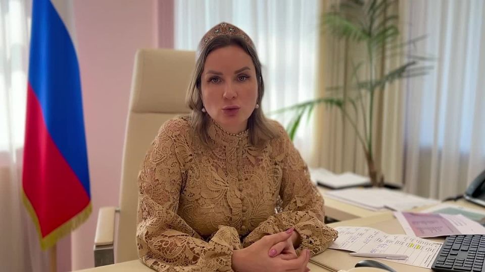 Мария Львова-Белова: На 14:00 число детей, получивших ранения различной степени тяжести в результате удара ВСУ в ЛНР, выросло до 39. Девять ребят доставлены в больницы, состояние здоровья троих оценивается как тяжёлое