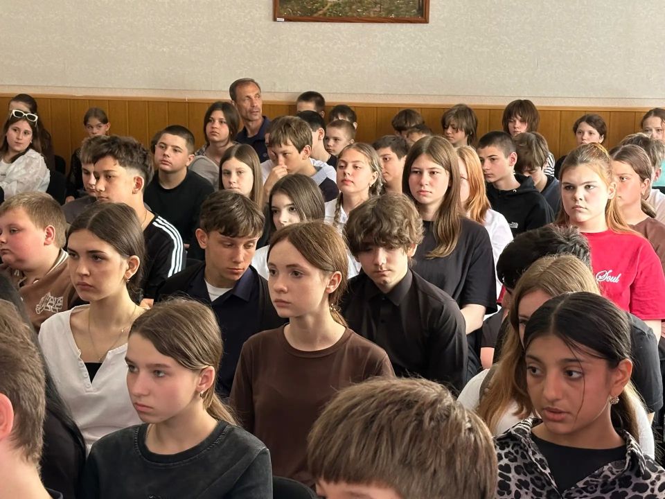 "Диалоги с Героями": встреча, которая вдохновляет на подвиги "Диалоги с Героями": встреча, которая вдохновляет на подвиги