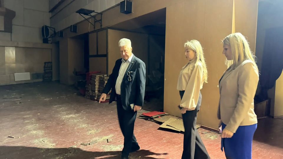 В Молодогвардейском ДК «Юность» — большие перемены! В Молодогвардейском ДК «Юность» — большие перемены!