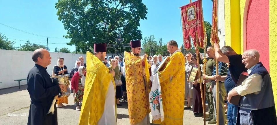Сегодня, в день памяти святителя Николая Чудотворца, город Брянка отметил свой престольный праздник Сегодня, в день памяти святителя Николая Чудотворца, город Брянка отметил свой престольный праздник