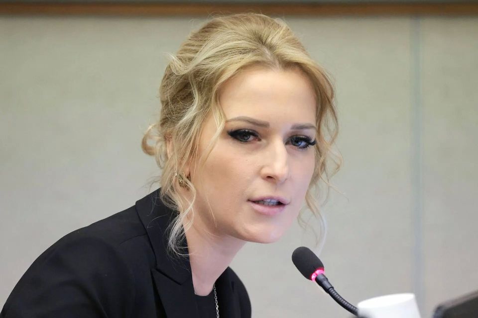 Лантратова сообщила, что обратится в ООН и ОБСЕ в связи с атакой ВСУ на колледж в ЛНР
