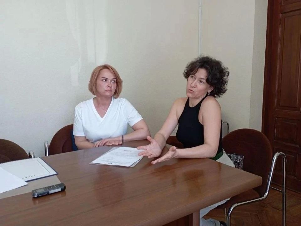 Глава Луганска провела личный прием граждан