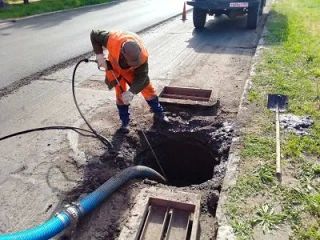 Почти 6 тысяч м2 асфальтобетонной смеси уложено дорожниками за неделю Почти 6 тысяч м2 асфальтобетонной смеси уложено дорожниками за неделю