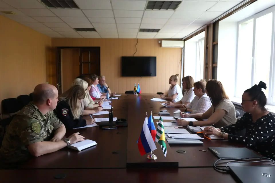 Под председательством заместителя Главы Администрации Евгении Волковой состоялось заседание комиссии по делам несовершеннолетних и защите их прав городского округа города Рубежное Под председательством заместителя Главы Администрации Евгении Волковой состоялось заседание комиссии по делам несовершеннолетних и защите их прав городского округа города Рубежное