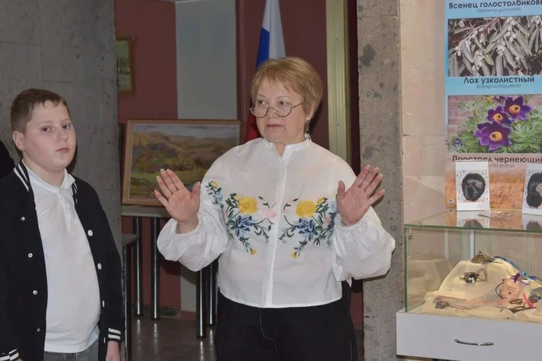 Выставка «Металлические фантазии: искусство гальванопластики» открылась в Свердловском краеведческом музее Выставка «Металлические фантазии: искусство гальванопластики» открылась в Свердловском краеведческом музее