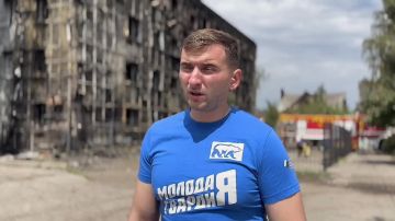 Молодогвардейцы ЛНР помогают жителям Старобельска после удара по колледжу и общежитию