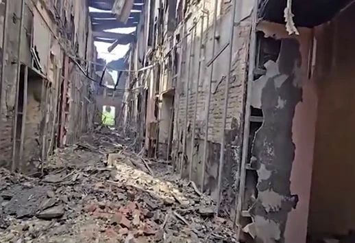 Место трагедии в Старобельске атакуют украинские дроны Место трагедии в Старобельске атакуют украинские дроны