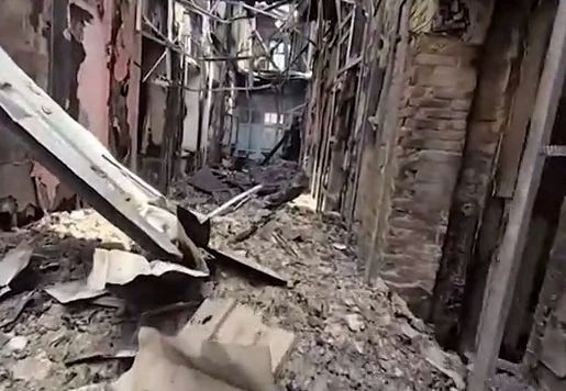 Место трагедии в Старобельске атакуют украинские дроны Место трагедии в Старобельске атакуют украинские дроны