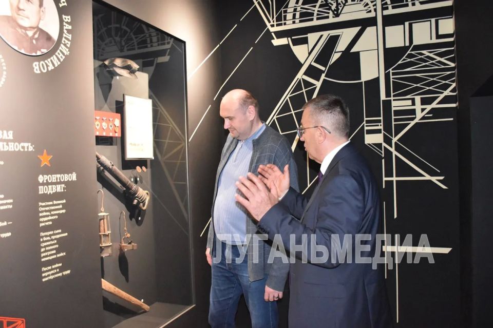 Перевальский муниципальный округ с рабочим визитом посетил губернатор Оренбургской области Евгений Солнцев Перевальский муниципальный округ с рабочим визитом посетил губернатор Оренбургской области Евгений Солнцев