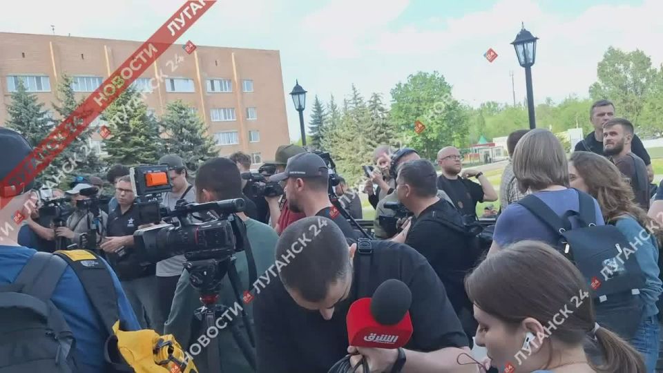 До 65 возросло число пострадавших при атаке ВФУ на колледж в Старобельске