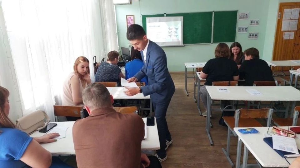 В Лутугинском муниципальном округе состоялось заседание муниципального объединения учителей математики В Лутугинском муниципальном округе состоялось заседание муниципального объединения учителей математики