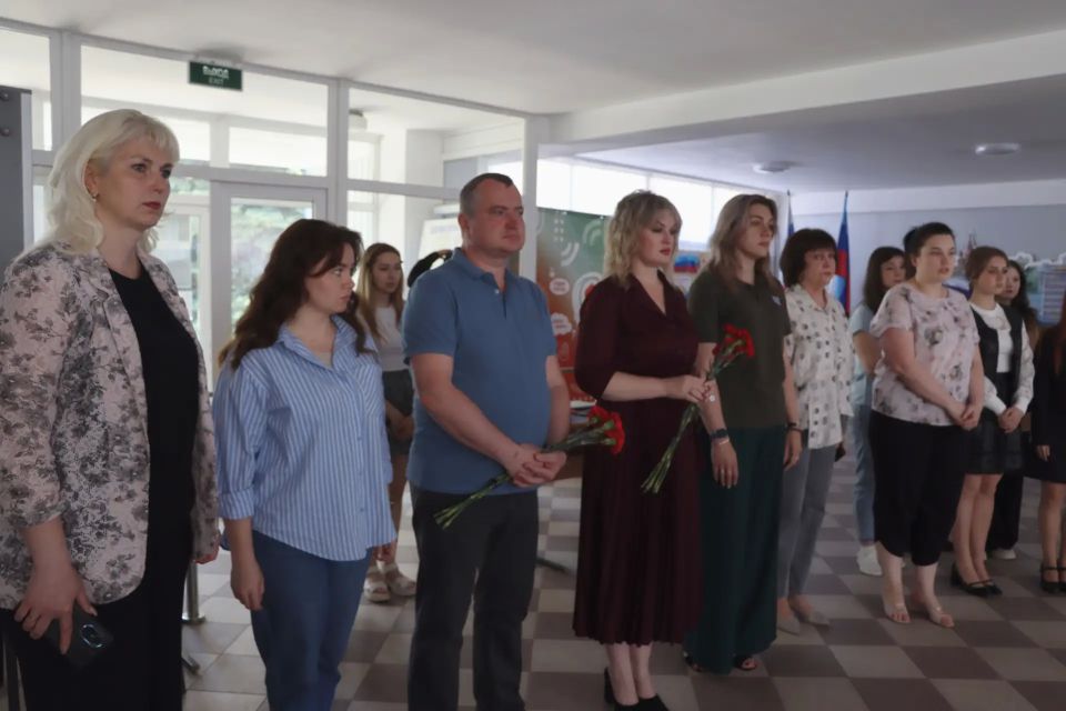 Почтили память погибших в Старобельске студентов Почтили память погибших в Старобельске студентов