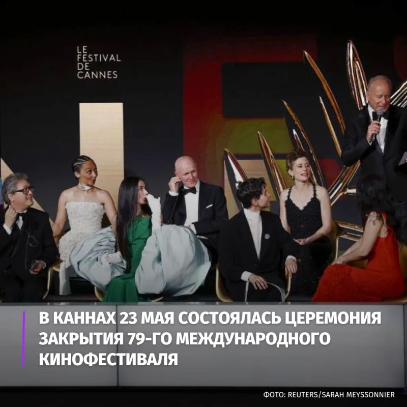 Трагедия в Старобельске, визит Владимира Путина в Пекин и новая вспышка Эболы: главные события недели — в подборке "Известий" Трагедия в Старобельске, визит Владимира Путина в Пекин и новая вспышка Эболы: главные события недели — в подборке "Известий"