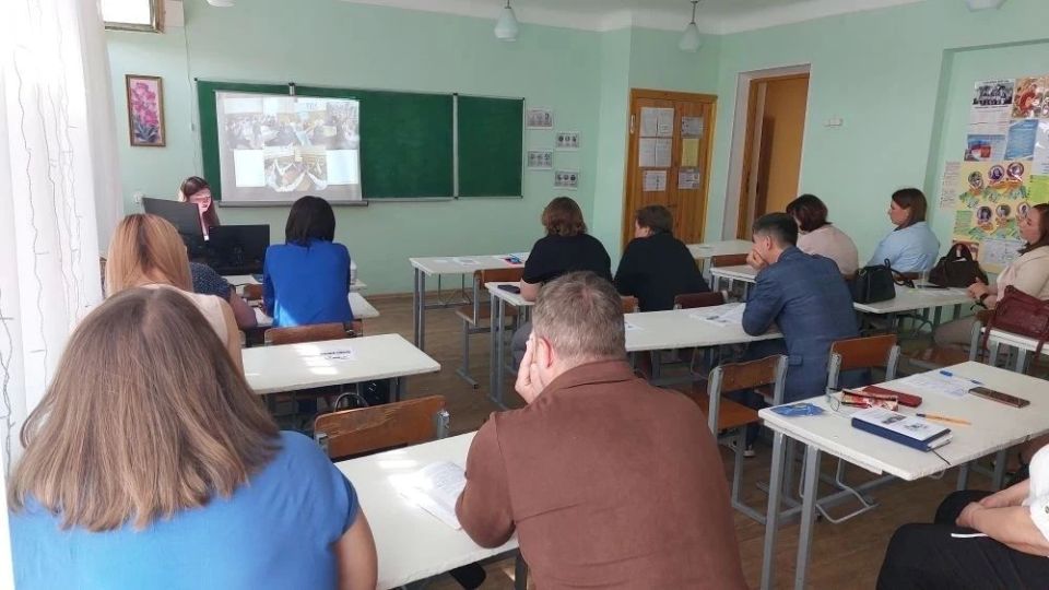 В Лутугинском муниципальном округе состоялось заседание муниципального объединения учителей математики