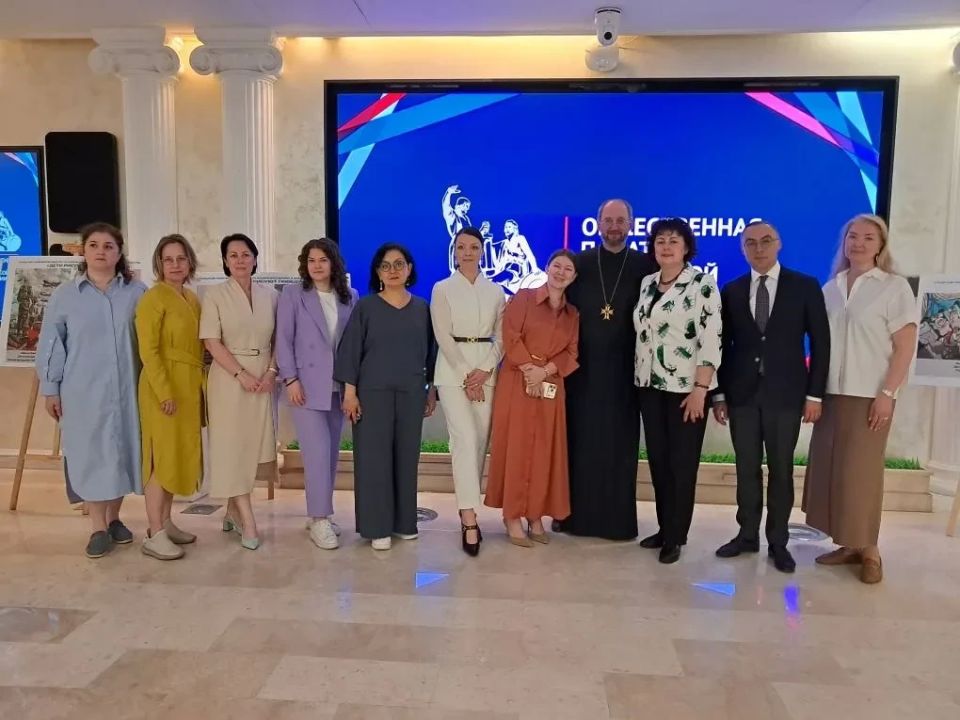 18 мая 2026 года в Общественной палате РФ прошёл круглый стол «Дети-бабочки в круге добра: социальное партнерство для расширения помощи пациентам с буллезным эпидермолизом», в котором приняла участие главный внештатный... 18 мая 2026 года в Общественной палате РФ прошёл круглый стол «Дети-бабочки в круге добра: социальное партнерство для расширения помощи пациентам с буллезным эпидермолизом», в котором приняла участие главный внештатный...