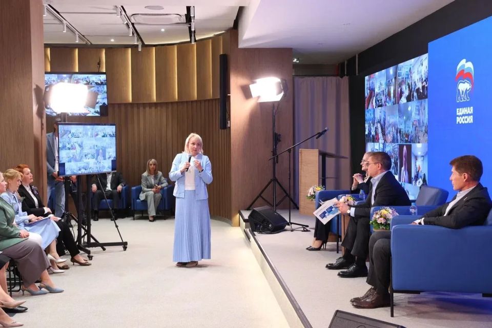 Дарья Лантратова: Женское движение представило инициативы для Народной программы на Дальнем Востоке Дарья Лантратова: Женское движение представило инициативы для Народной программы на Дальнем Востоке