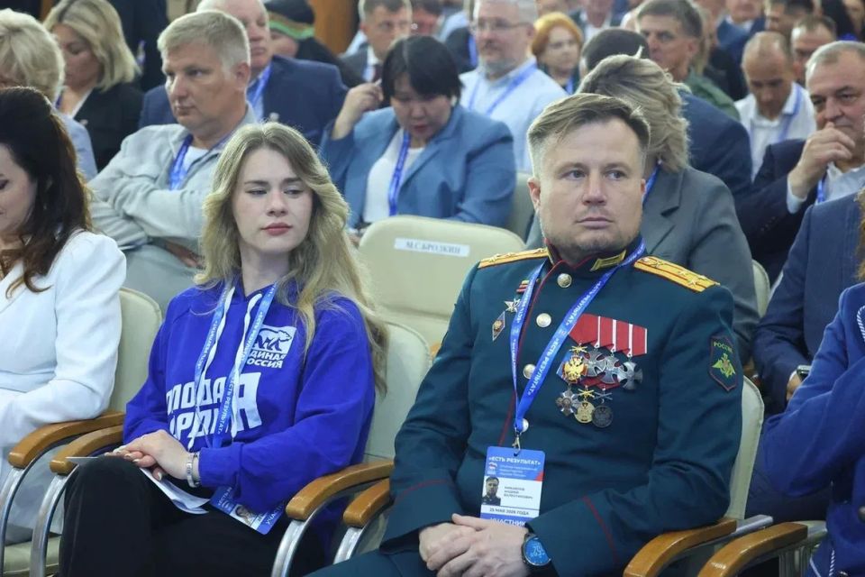 Дарья Лантратова: «Люди на Дальнем Востоке и Севере всегда хорошо понимали - жить и побеждать в сложных условиях можно только вместе» Дарья Лантратова: «Люди на Дальнем Востоке и Севере всегда хорошо понимали - жить и побеждать в сложных условиях можно только вместе»