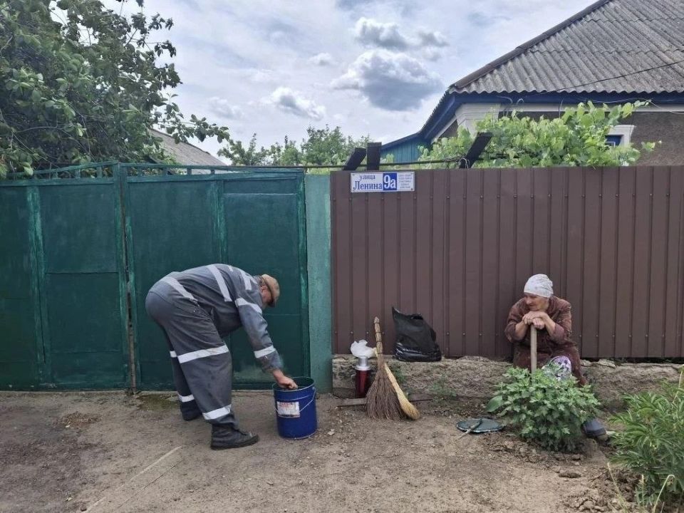 Во все времена пожилым людям и людям с ограниченными возможностями была важна помощь и поддержка неравнодушных людей. Во все времена пожилым людям и людям с ограниченными возможностями была важна помощь и поддержка неравнодушных людей.