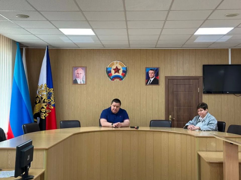 Андрей Рубанцов: СЕГОДНЯ ПРОВЕЛ СОВЕЩАНИЕ С НАЧАЛЬНИКАМИ ОТДЕЛОВ ЖИЗНЕОБЕСПЕЧЕНИЯ ПОСЕЛКОВ ГОРОДСКОГО ОКРУГА И СЕЛА БЛАГОВКА Андрей Рубанцов: СЕГОДНЯ ПРОВЕЛ СОВЕЩАНИЕ С НАЧАЛЬНИКАМИ ОТДЕЛОВ ЖИЗНЕОБЕСПЕЧЕНИЯ ПОСЕЛКОВ ГОРОДСКОГО ОКРУГА И СЕЛА БЛАГОВКА