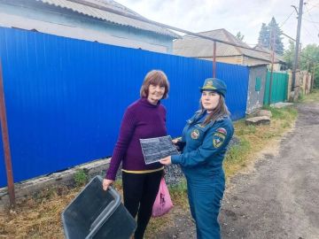 Жителям г. Красный Луч напомнили о требованиях безопасности во время особого противопожарного режима